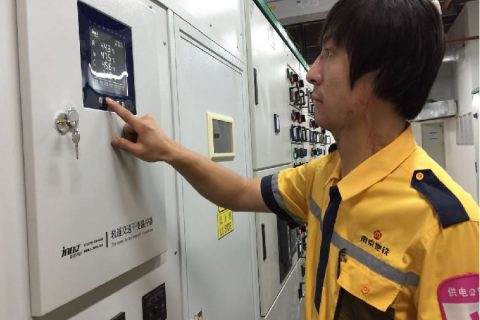 轨道交通温控器