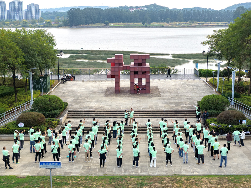 英诺加速度丨2025 福州英诺电子科技有限公司燃冬乐跑活动