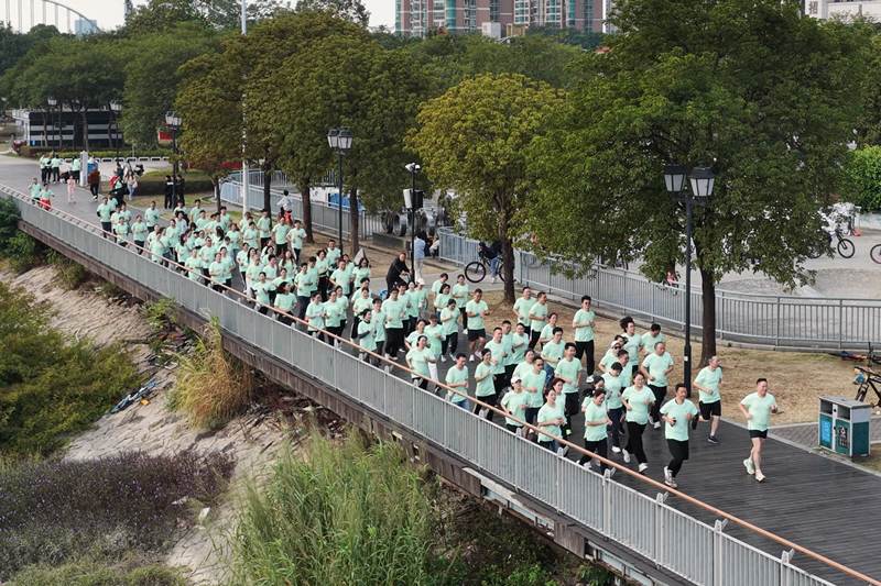 英诺加速度丨2025 福州英诺电子科技有限公司燃冬乐跑活动